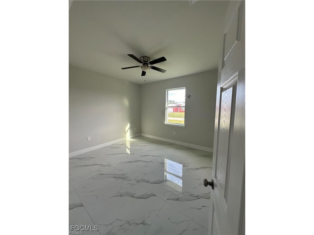 922 Grant Boulevard Lehigh Acres FL 33974 2025006948 image5