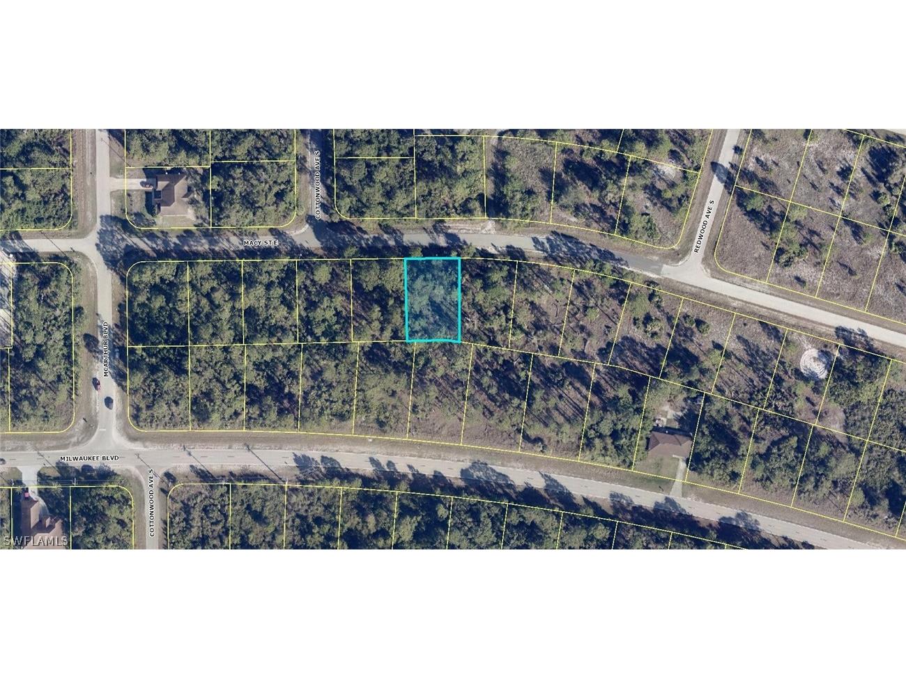 922 Macy Street E Lehigh Acres FL 33974 224029540 image1