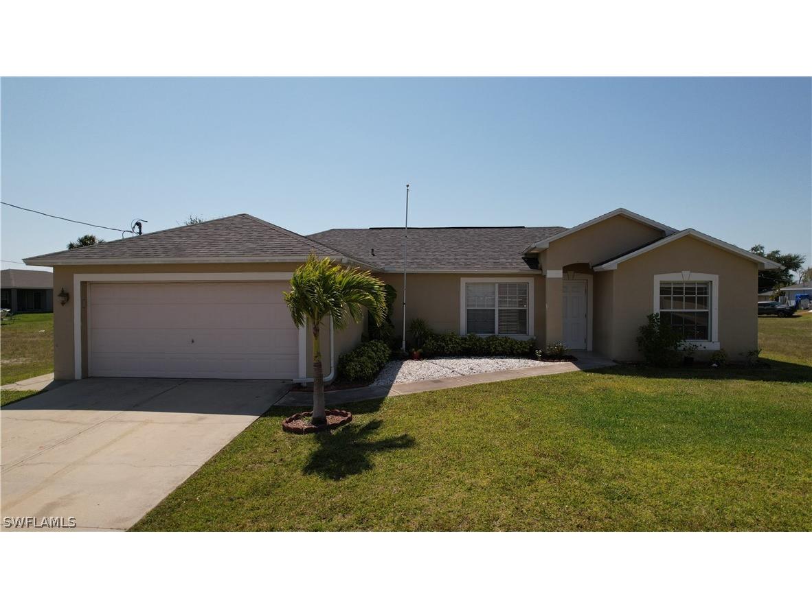 922 NE 2nd Place Cape Coral FL 33909 224032388 image1