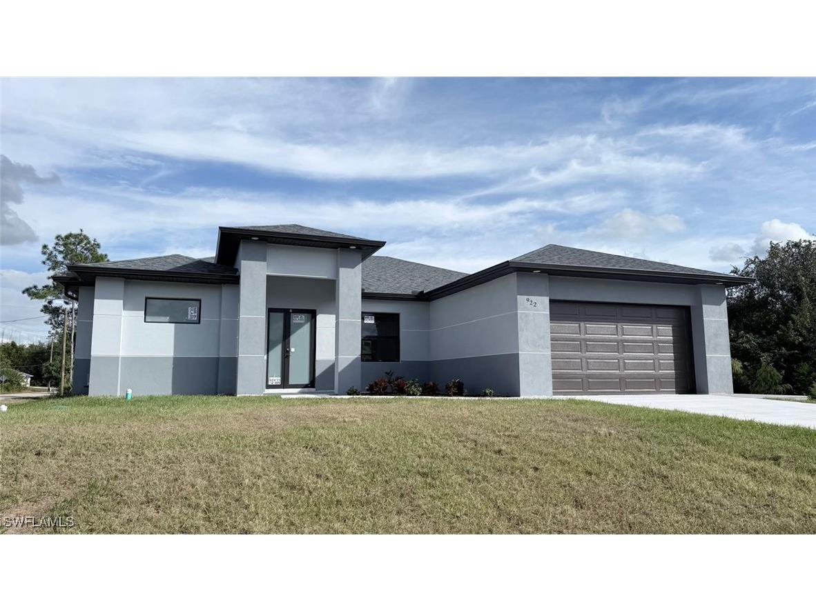 922 Richmond Avenue N Lehigh Acres FL 33972 225074730 image1