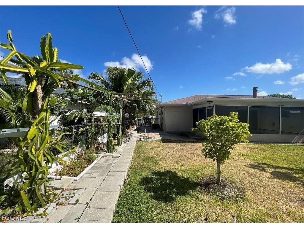 922 SE 26th Terrace Cape Coral FL 33904 2026009732 image26