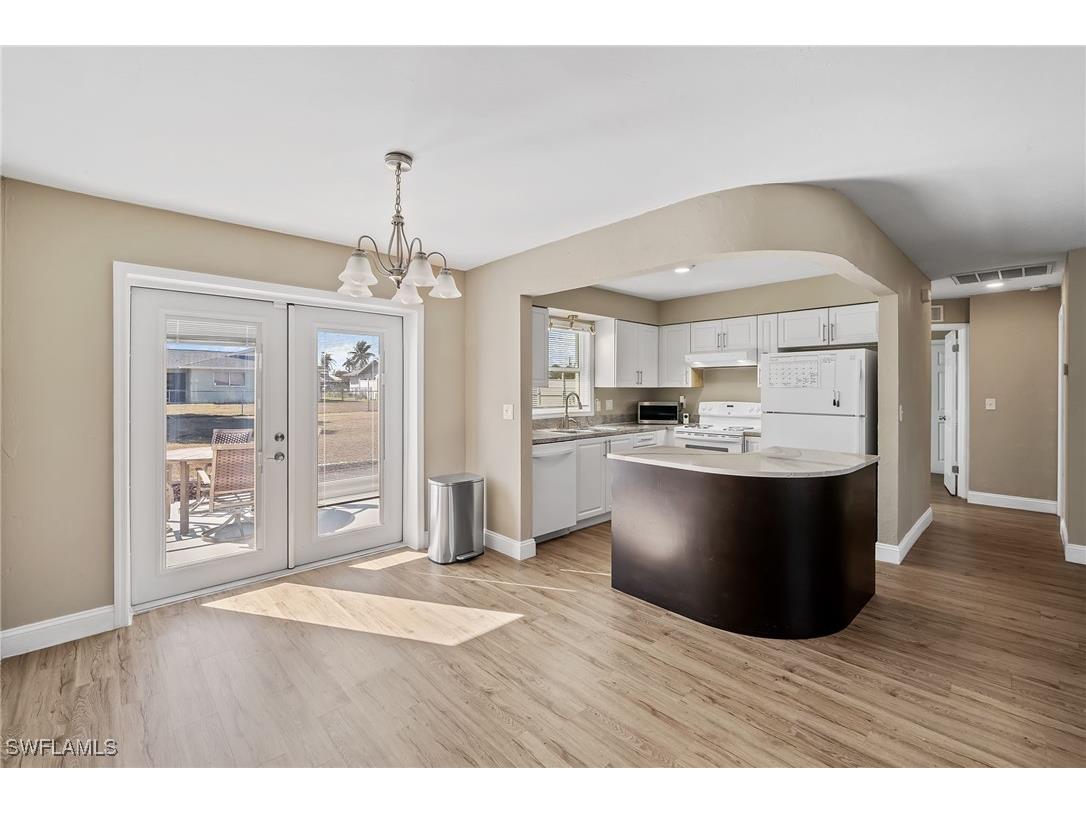 922 SE 27th Terrace Cape Coral FL 33904 226004952 image11