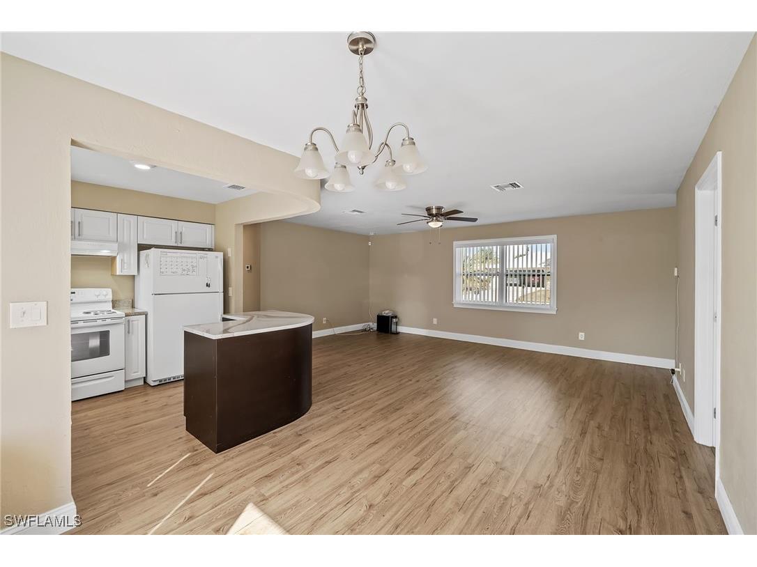 922 SE 27th Terrace Cape Coral FL 33904 226004952 image12