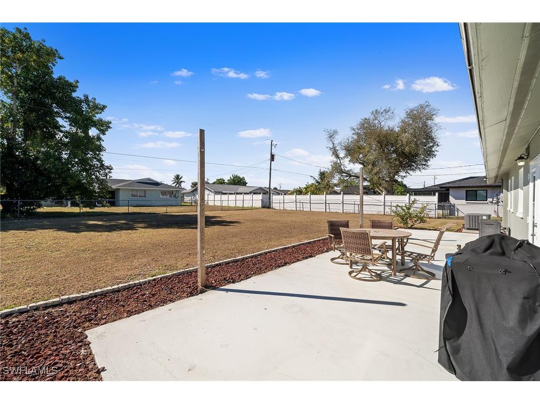 922 SE 27th Terrace Cape Coral FL 33904 226004952 image27