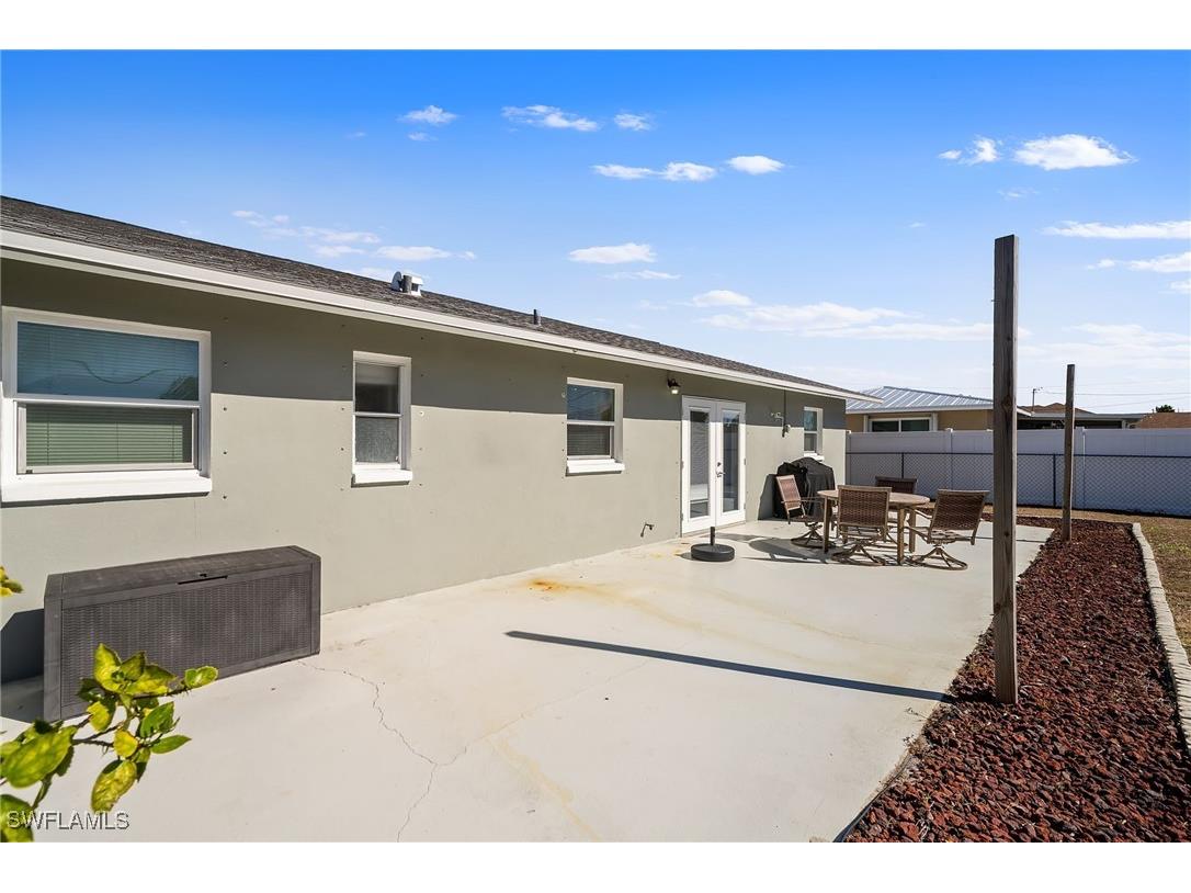 922 SE 27th Terrace Cape Coral FL 33904 226004952 image29