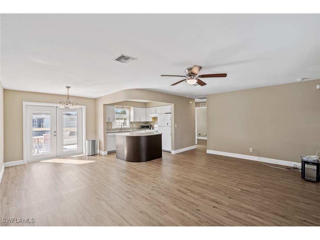 922 SE 27th Terrace Cape Coral FL 33904 226004952 image6