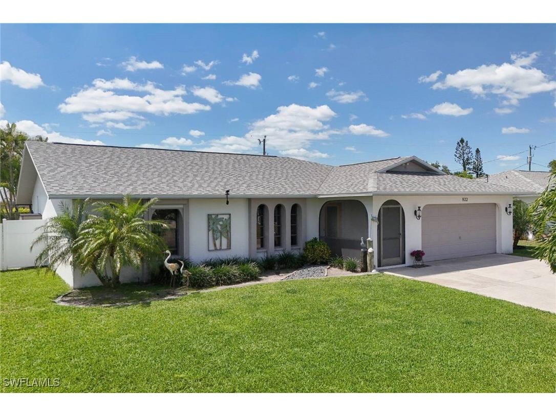 922 SE 32nd Terrace Cape Coral FL 33904 225035278 image1