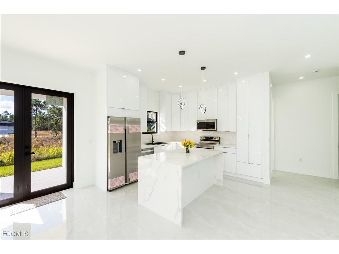 922 Sunrise Boulevard Lehigh Acres FL 33974 2026005215 image15