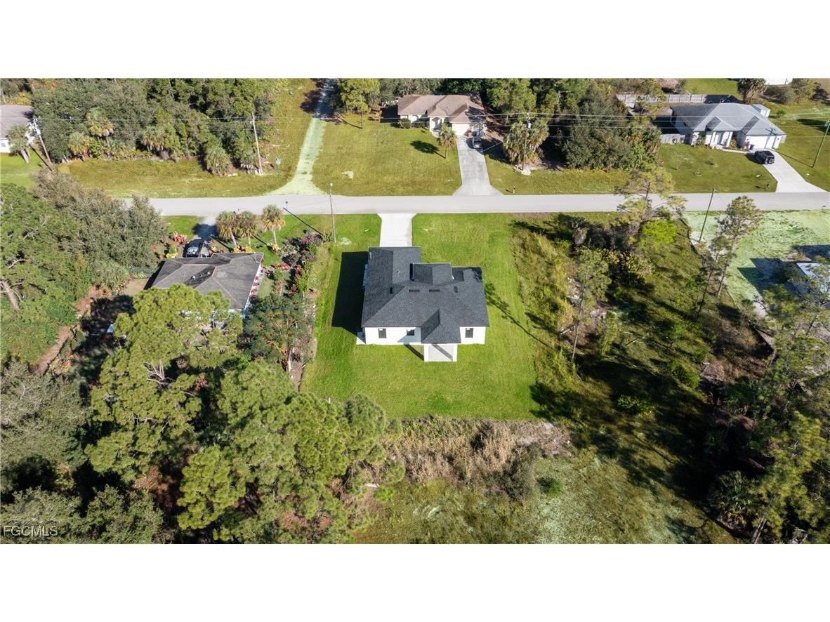 922 Sunrise Boulevard Lehigh Acres FL 33974 2026005215 image2