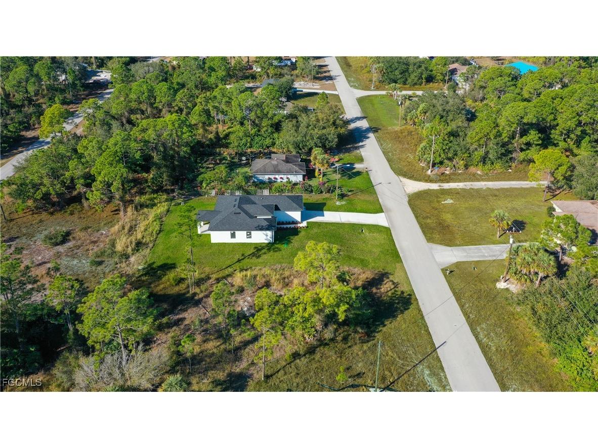 922 Sunrise Boulevard Lehigh Acres FL 33974 2026005215 image3