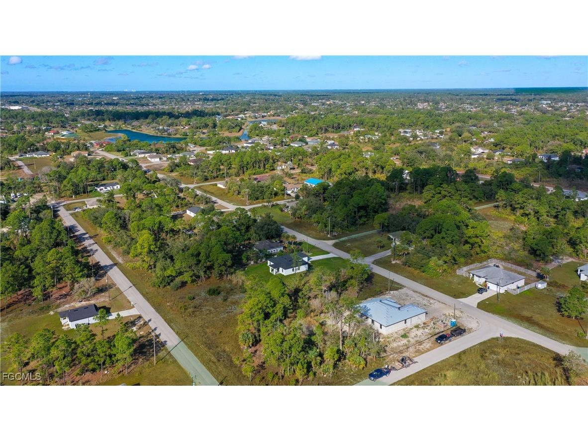922 Sunrise Boulevard Lehigh Acres FL 33974 2026005215 image5