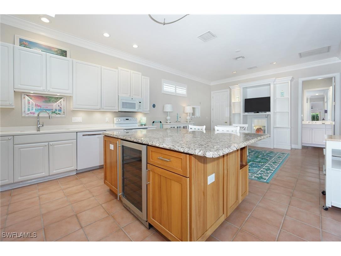 922 Turtle Court Naples FL 34108 225056846 image10