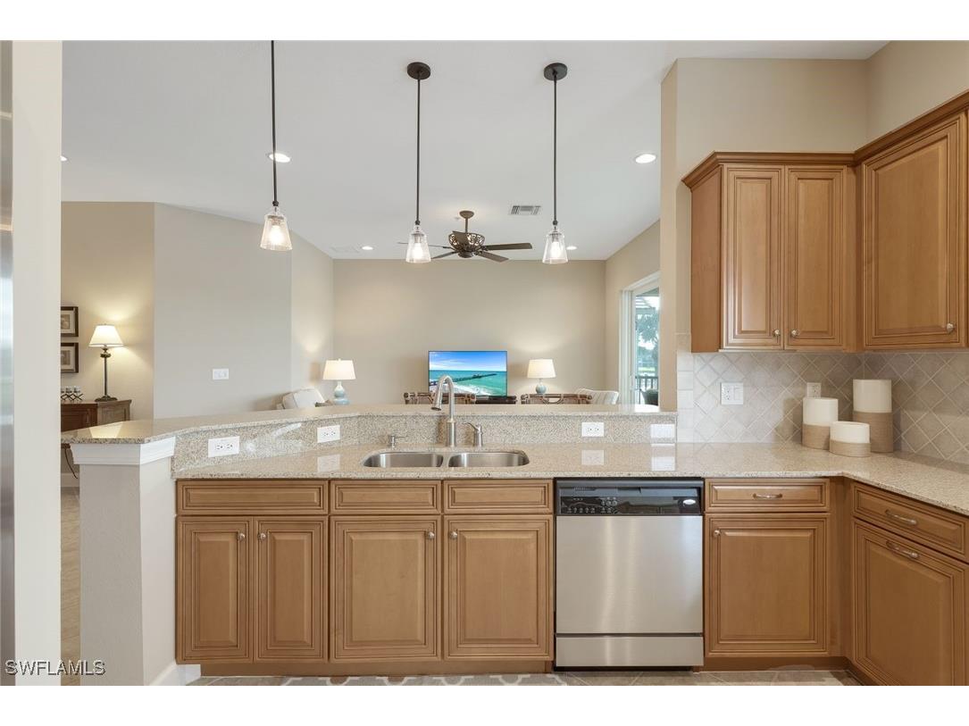 9221 Quartz Lane #9-202 Naples FL 34120 225075446 image13