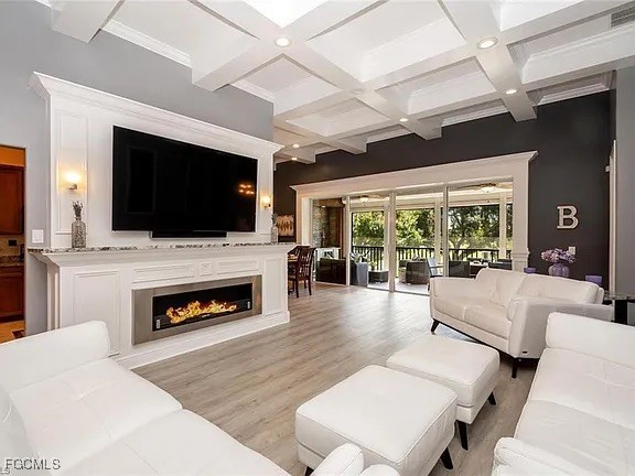 9221 Triana Terrace #4 Fort Myers FL 33912 2026004570 image1