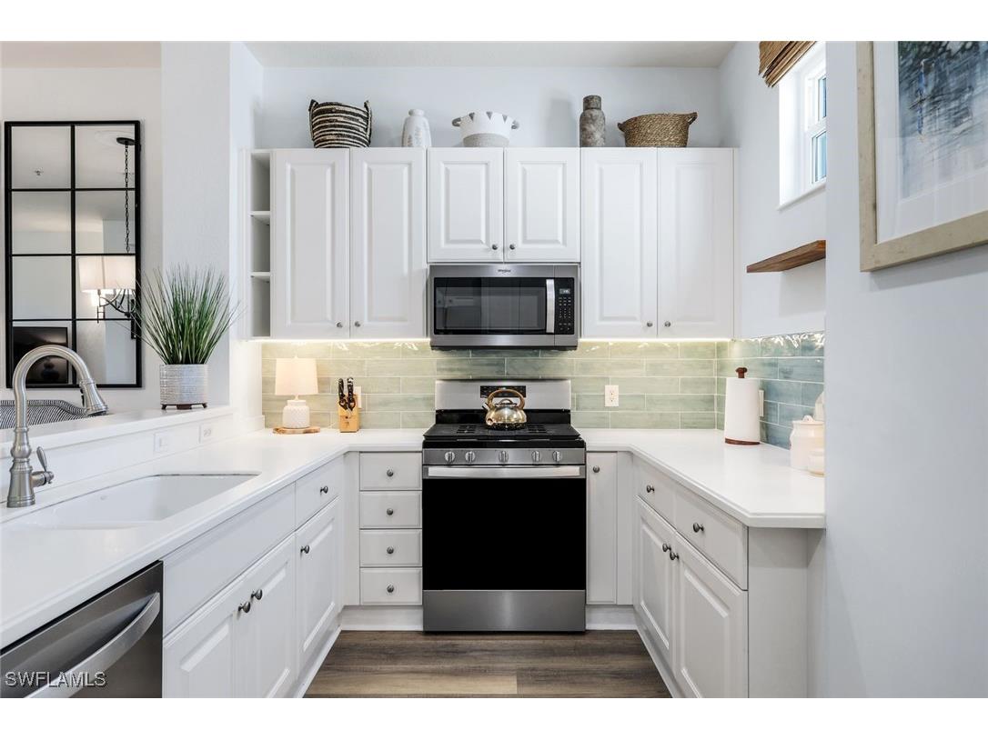 9223 Corfu Court #202 Naples FL 34114 225078861 image7