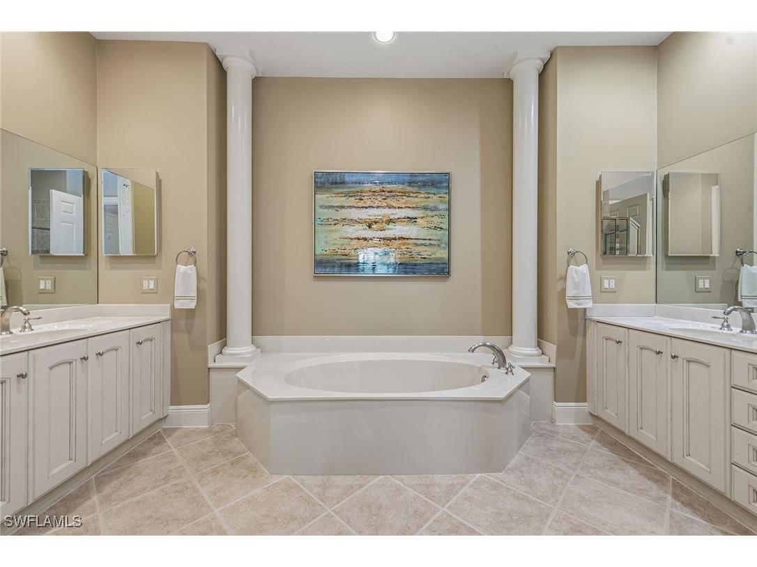 9224 Campanile Circle #201 Naples FL 34114 225082736 image20