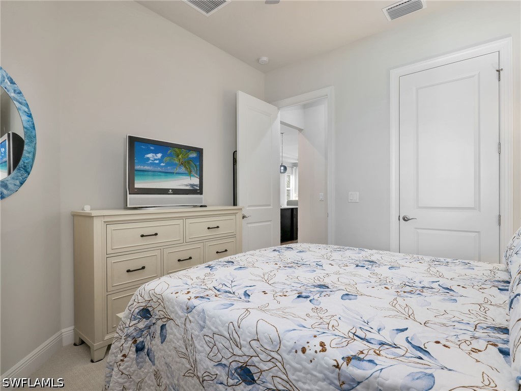9225 Cayman Drive Naples FL 34114 226021060 image20