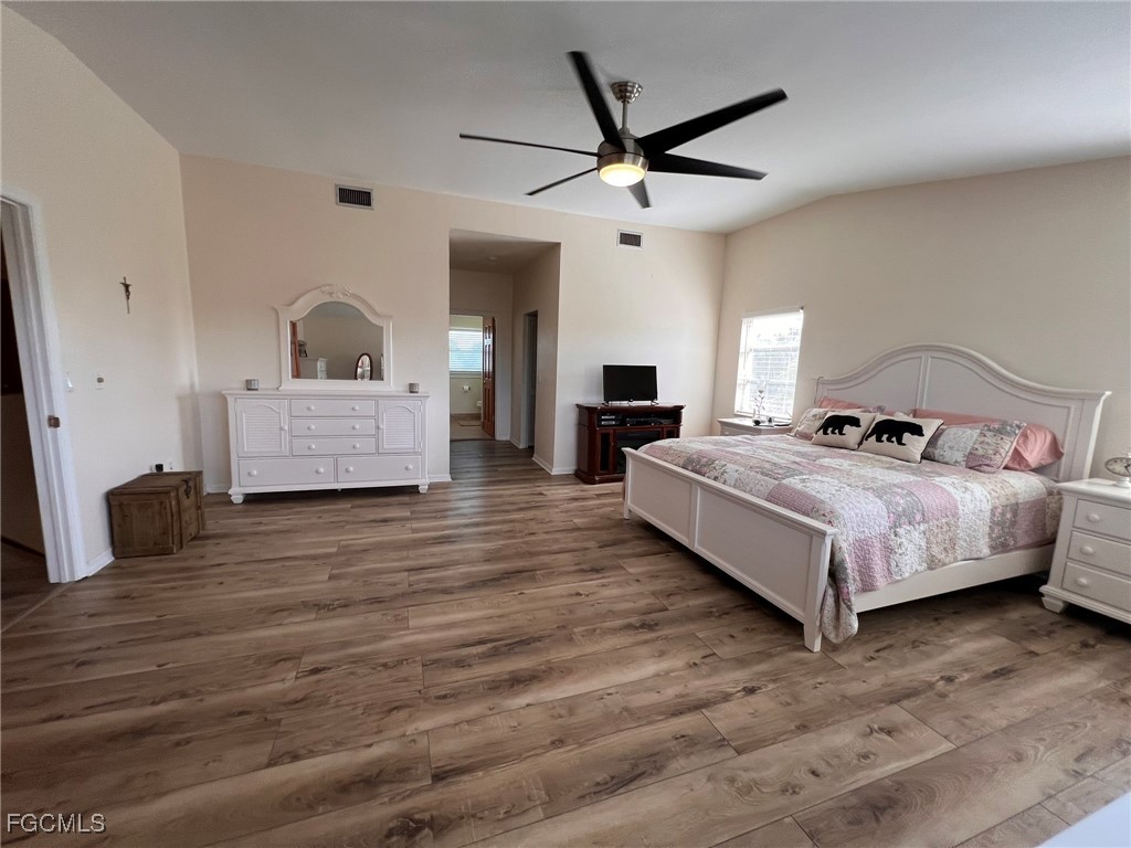 9225 Dimmick Drive Sanibel FL 33957 2025023693 image18