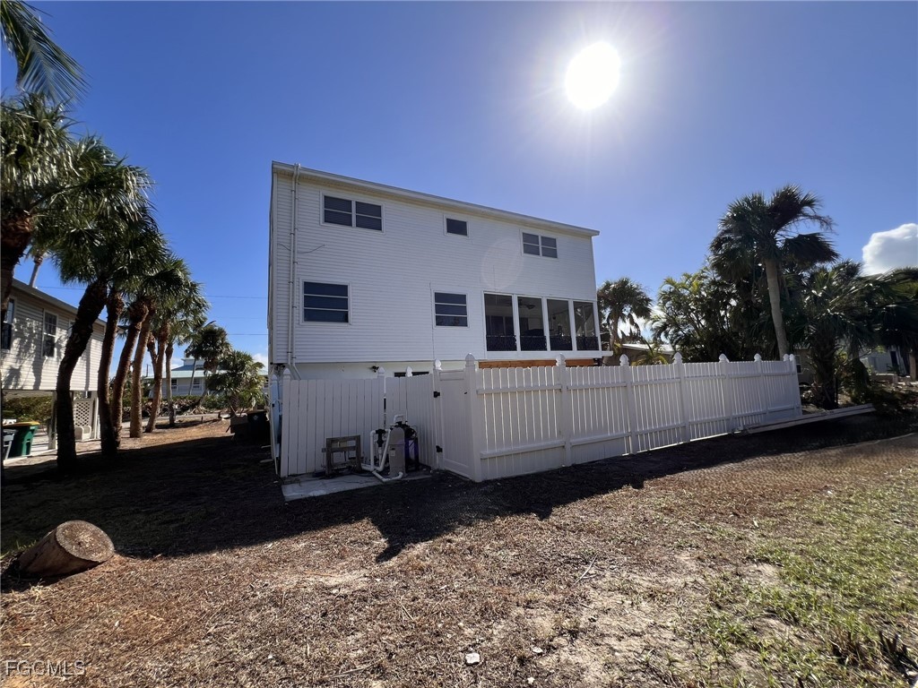 9225 Dimmick Drive Sanibel FL 33957 2025023693 image28