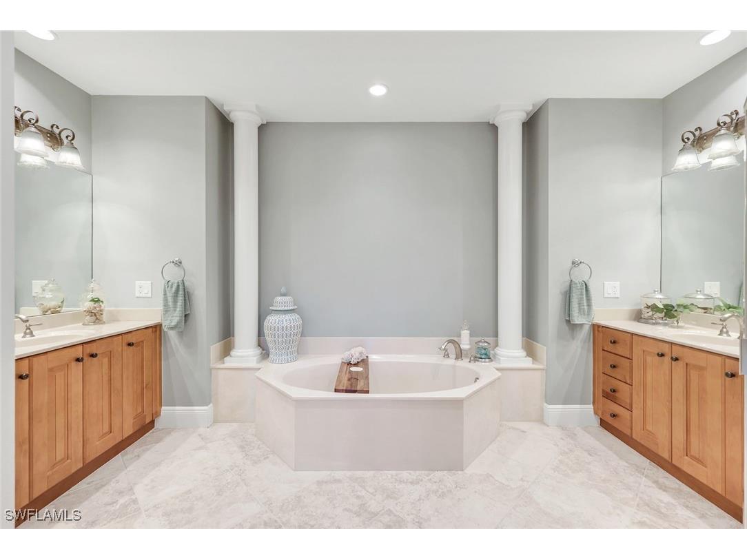 9225 Museo Circle #103 Naples FL 34114 225081430 image21