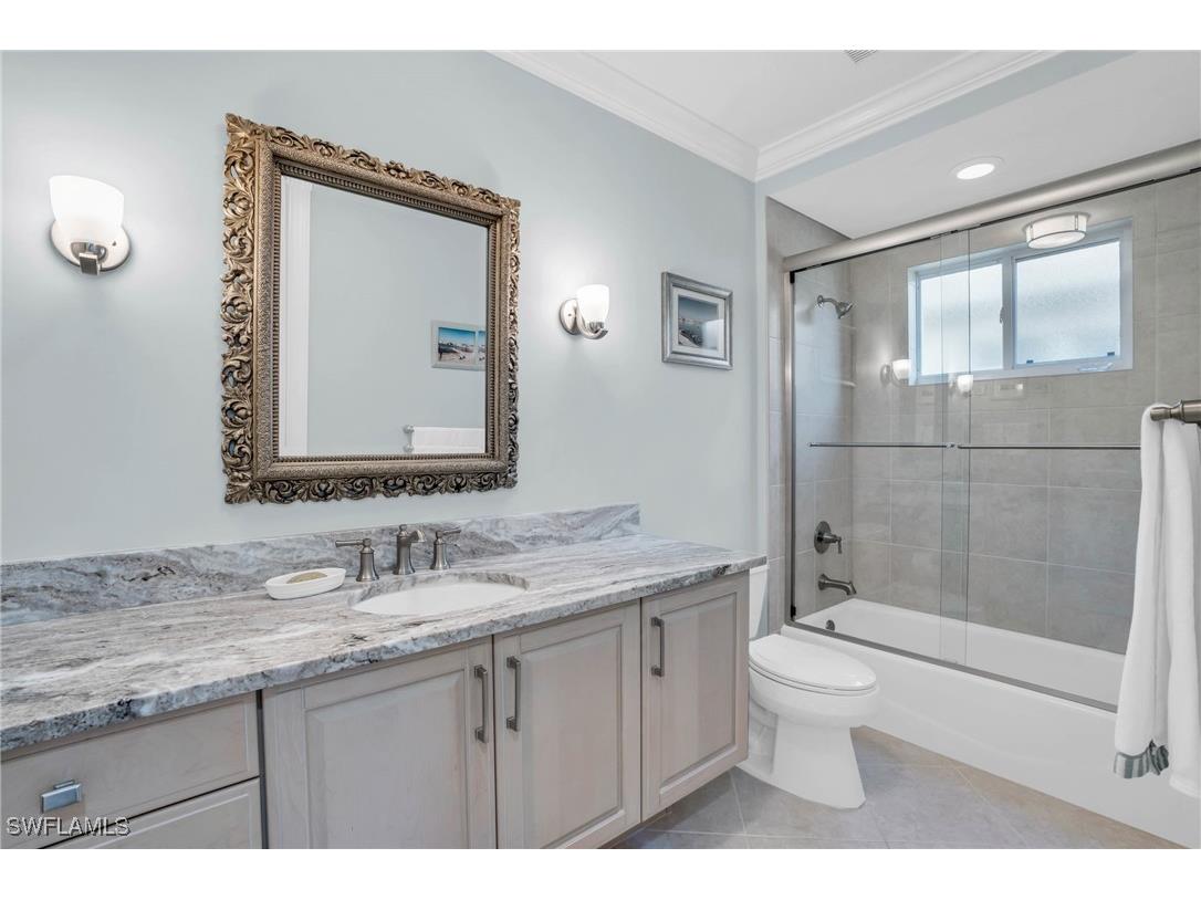 9226 Troon Lakes Drive Naples FL 34109 225073637 image11