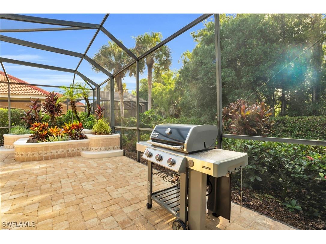 9226 Troon Lakes Drive Naples FL 34109 225073637 image15