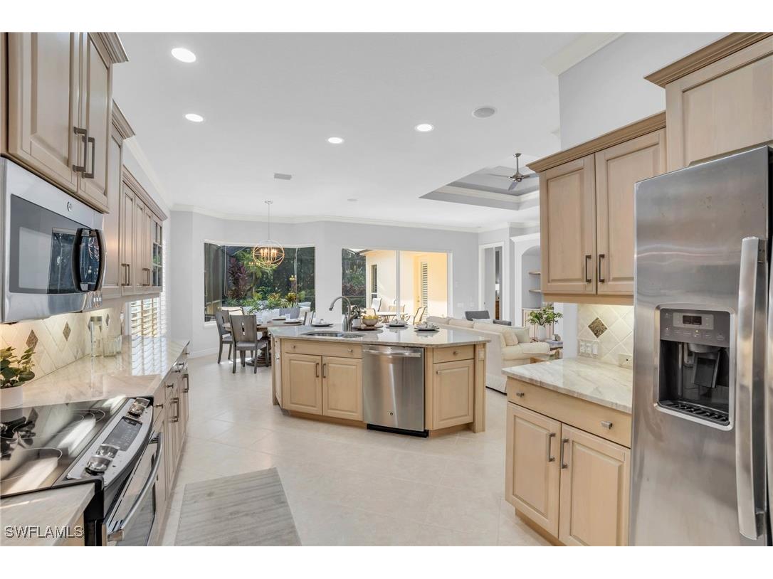 9226 Troon Lakes Drive Naples FL 34109 225073637 image4