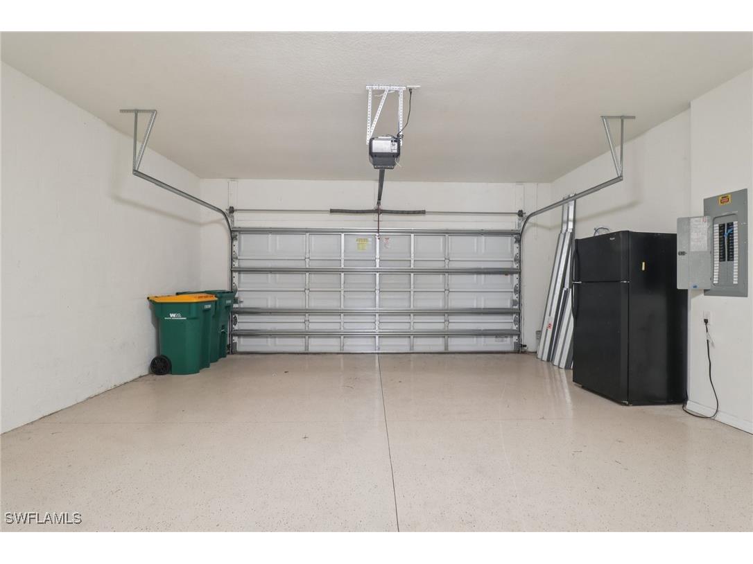 9227 Shadow Oak Lane Naples FL 34120 225066847 image13