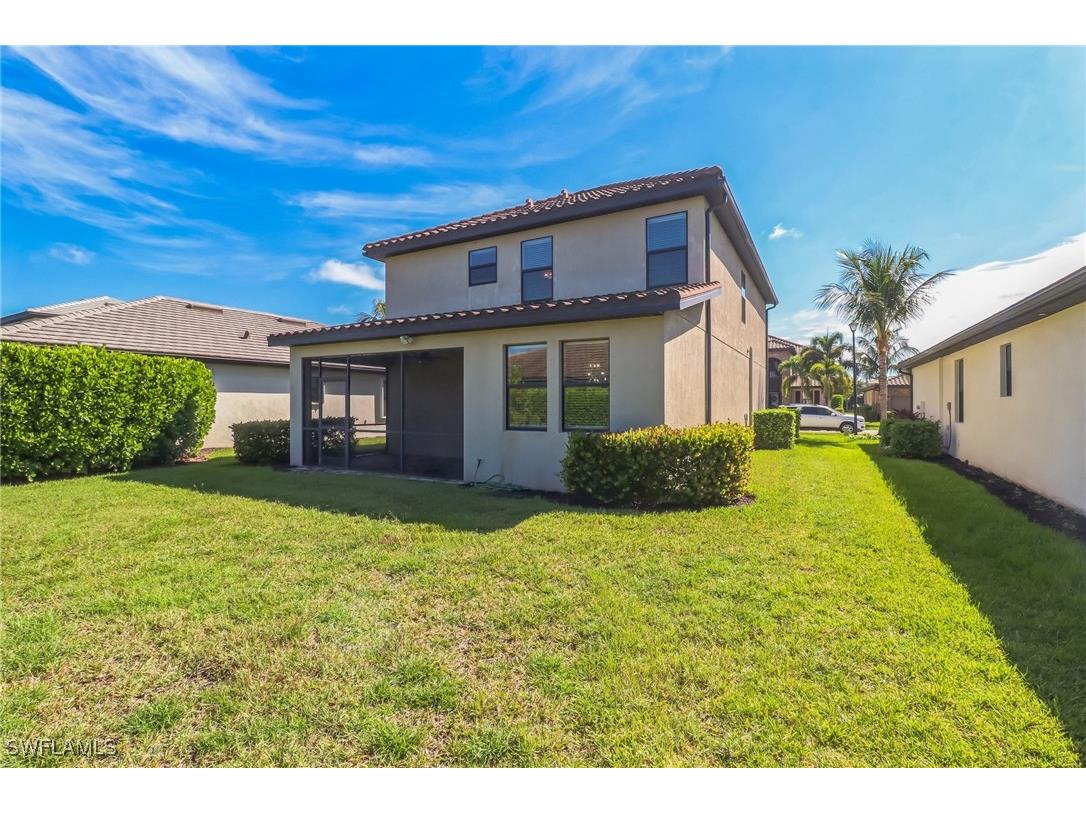 9227 Shadow Oak Lane Naples FL 34120 225066847 image29