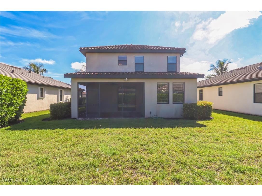 9227 Shadow Oak Lane Naples FL 34120 225066847 image30
