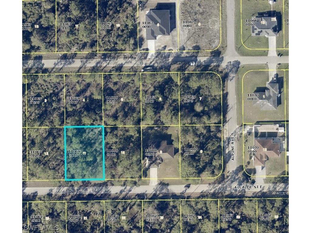 923 Alcalde Street E Lehigh Acres FL 33974 223061493 image1