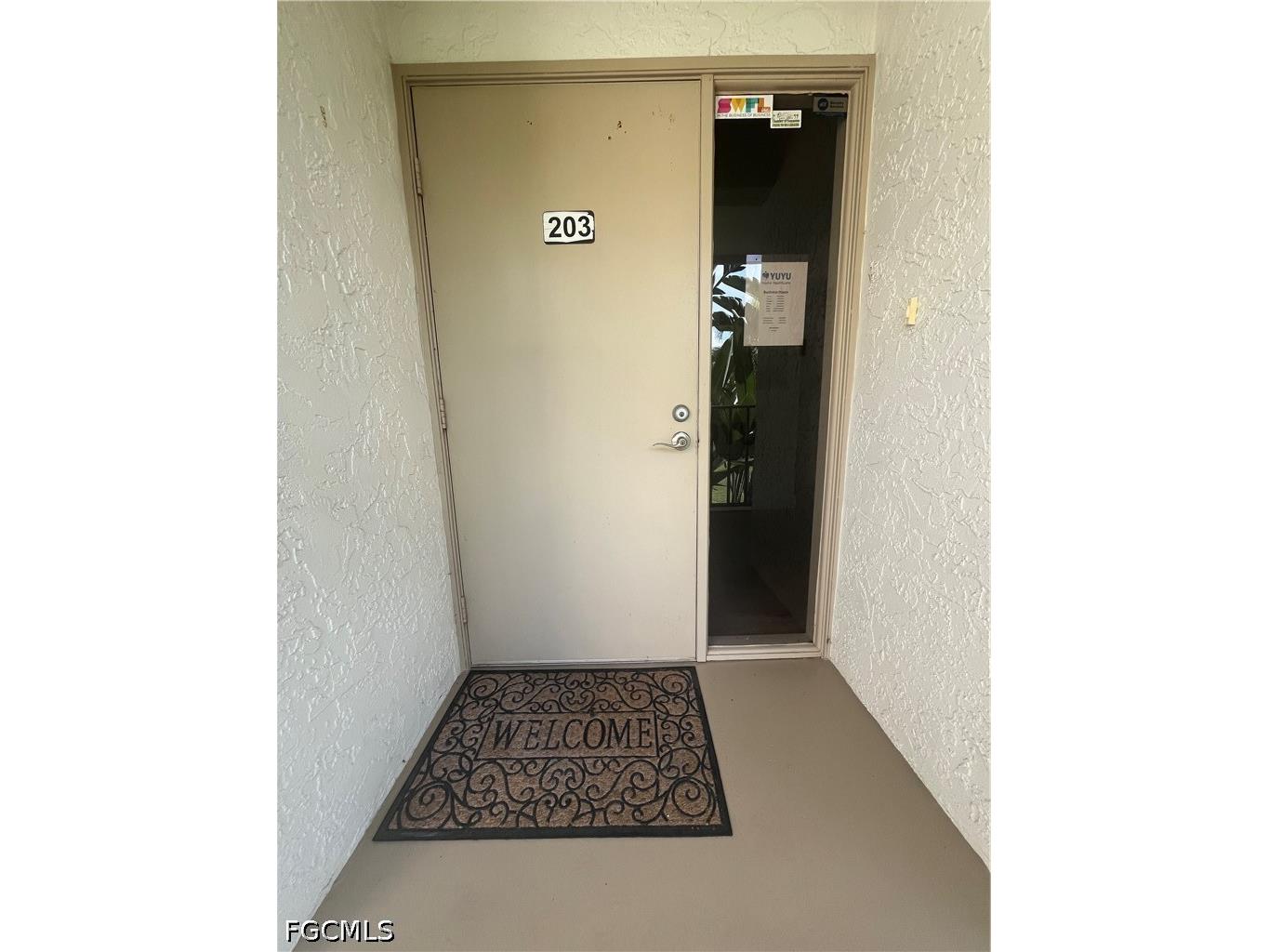 923 Del Prado Boulevard S #203 Cape Coral FL 33990 2026029093 image2