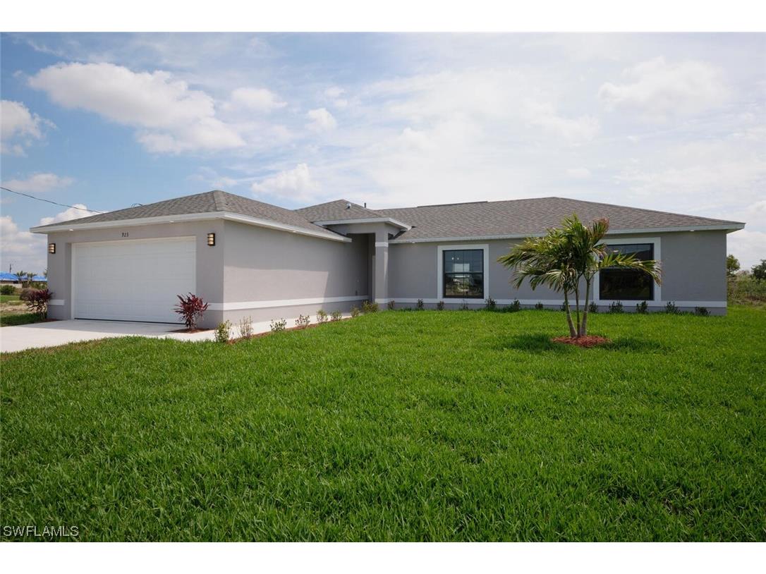 923 NE 13th Place Cape Coral FL 33909 223030546 image1