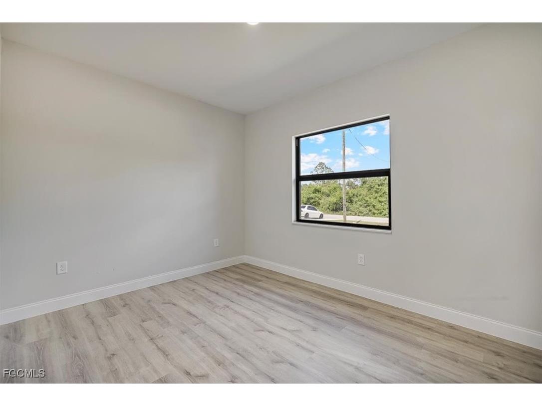 923 NE 16th Terrace Cape Coral FL 33909 225062302 image11