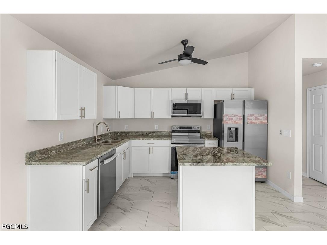 923 NE 1st Avenue Cape Coral FL 33909 2026015848 image12