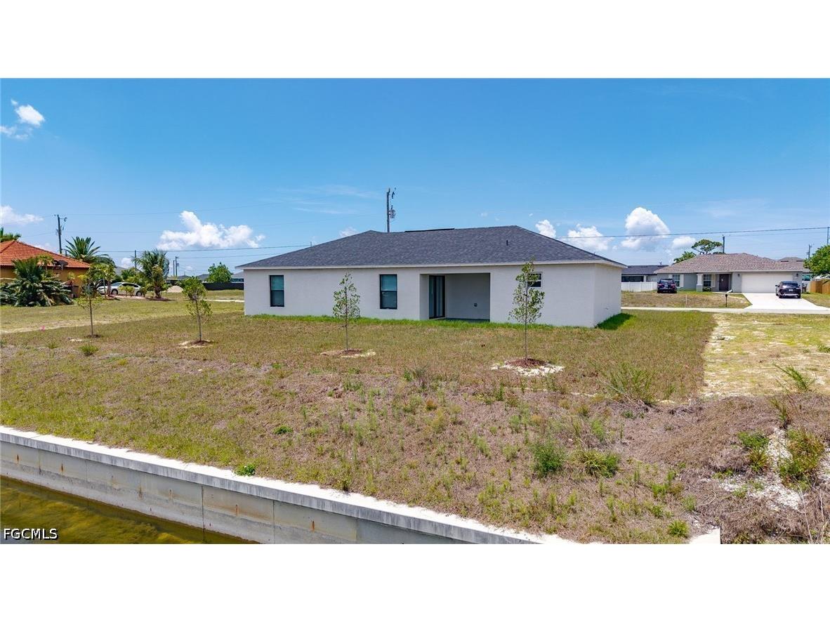 923 NE 1st Avenue Cape Coral FL 33909 2026015848 image32