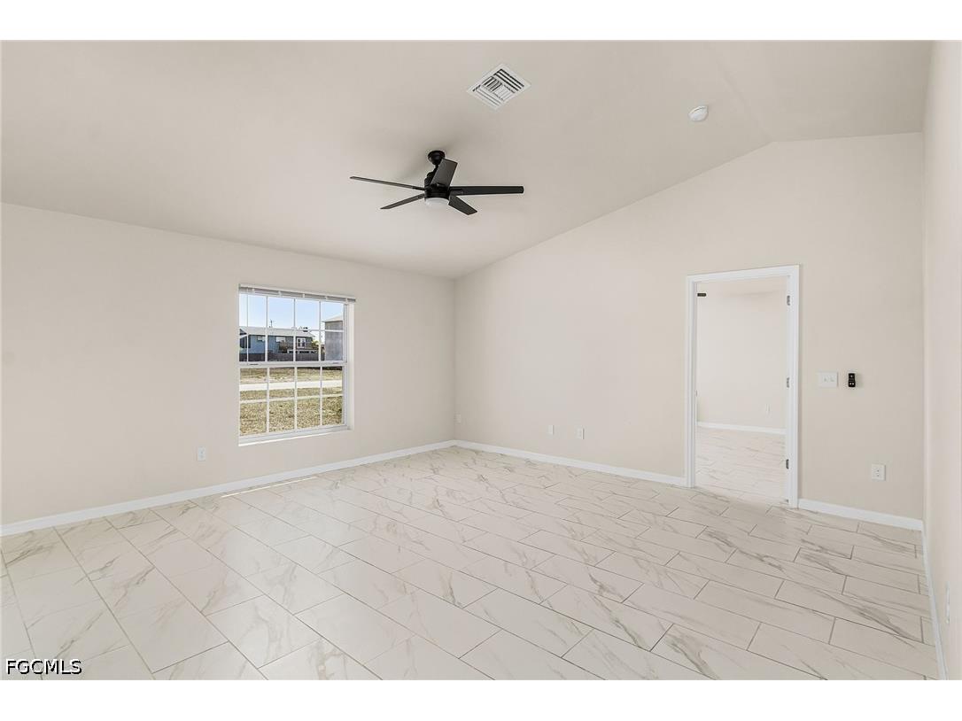 923 NE 1st Avenue Cape Coral FL 33909 2026015848 image9