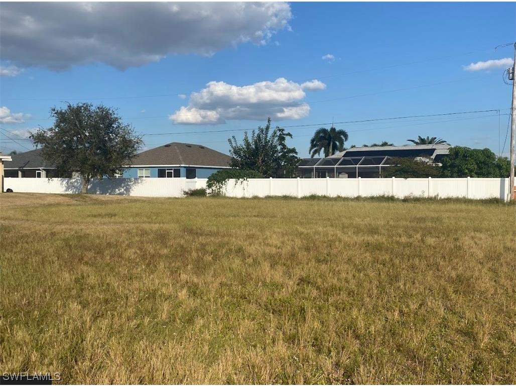 923 NW 7th Place Cape Coral FL 33993 223080988 image1