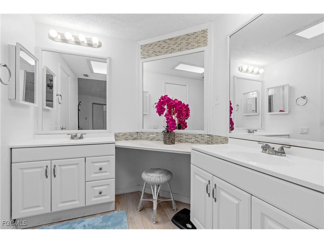 9231 Caloosa Drive North Fort Myers FL 33903 2025003379 image18