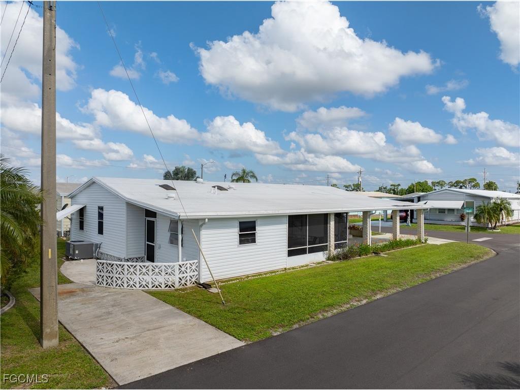 9231 Caloosa Drive North Fort Myers FL 33903 2025003379 image31