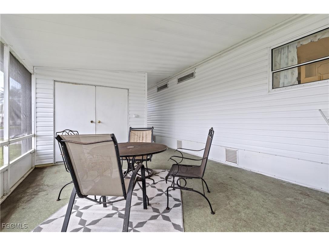 9231 Caloosa Drive North Fort Myers FL 33903 2025003379 image34