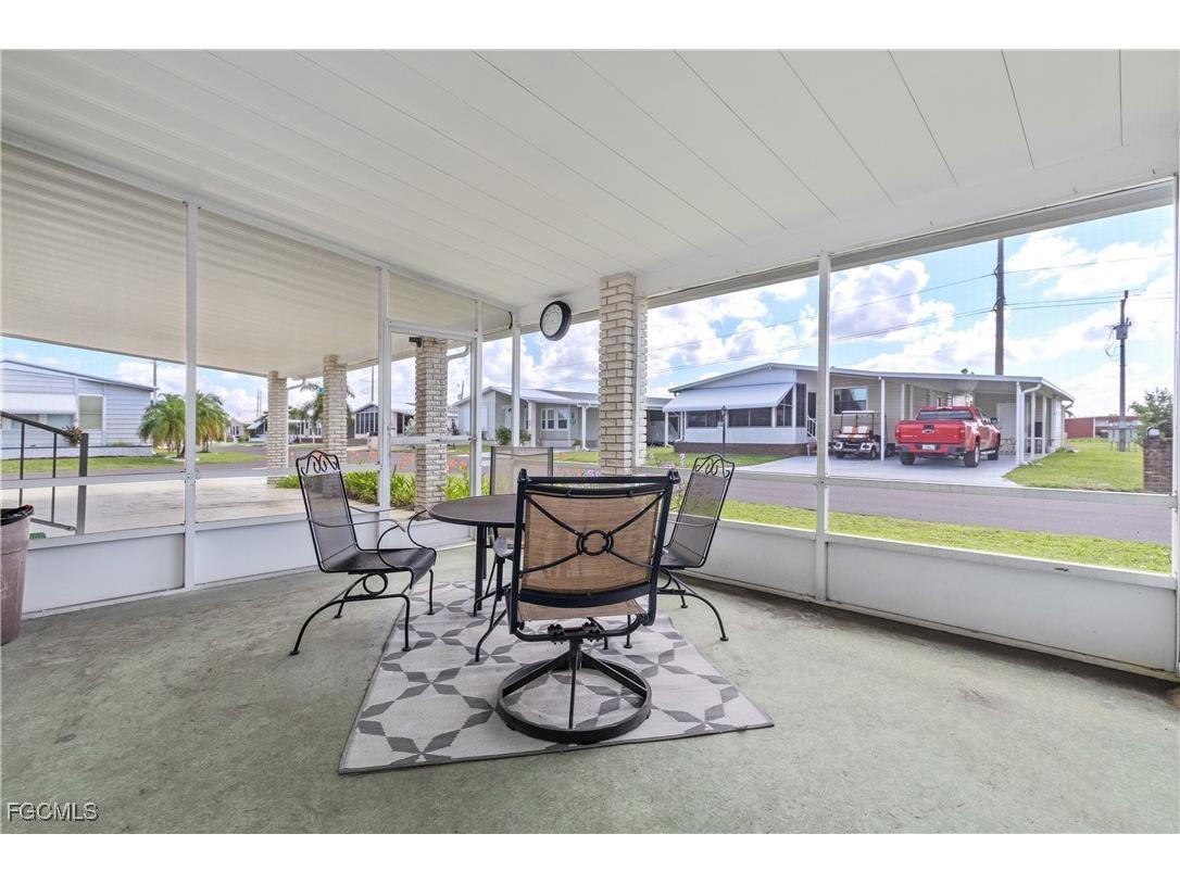 9231 Caloosa Drive North Fort Myers FL 33903 2025003379 image35