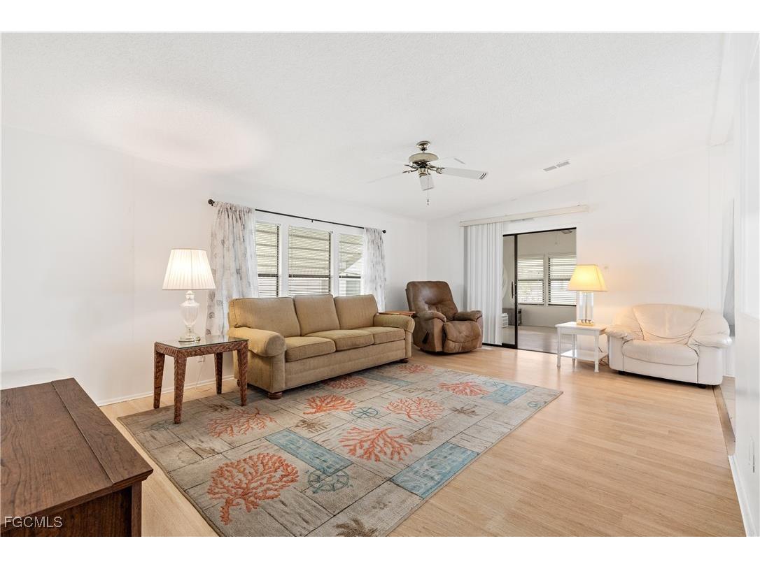 9231 Caloosa Drive North Fort Myers FL 33903 2025003379 image5