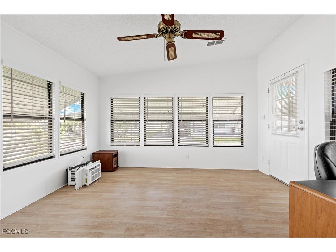 9231 Caloosa Drive North Fort Myers FL 33903 2025003379 image7