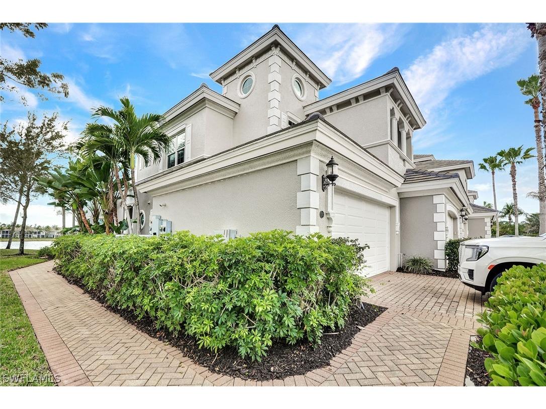 9234 Tesoro Lane #101 Naples FL 34114 226009339 image4