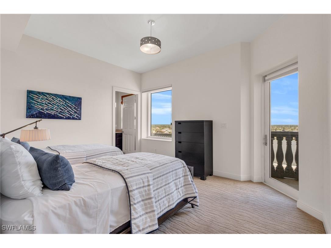 9235 Gulf Shore Drive #PH-01 Naples FL 34108 225076166 image16