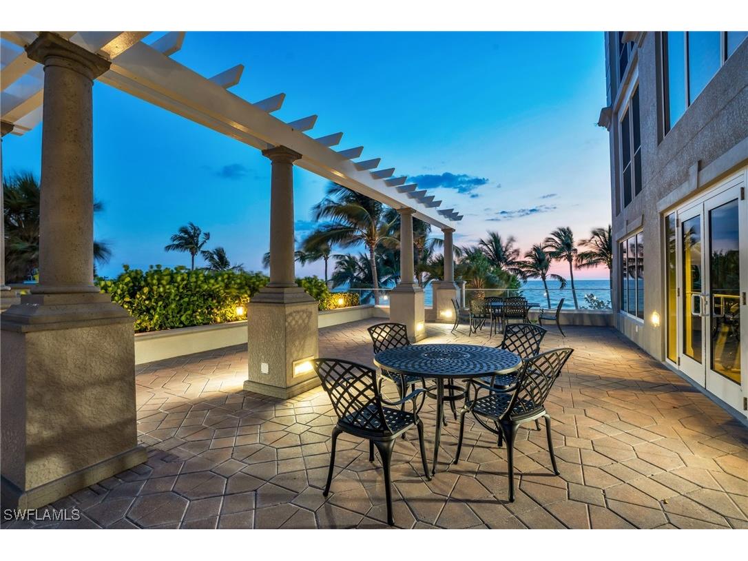 9235 Gulf Shore Drive #PH-01 Naples FL 34108 225076166 image24