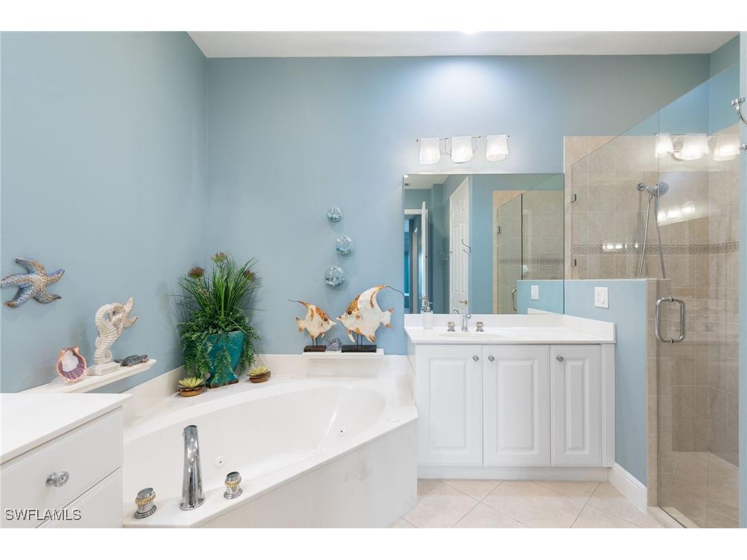 9235 Tesoro Lane #4-102 Naples FL 34114 225067103 image22