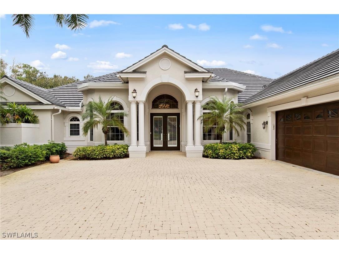 9235 The Lane Naples FL 34109 226011550 image1