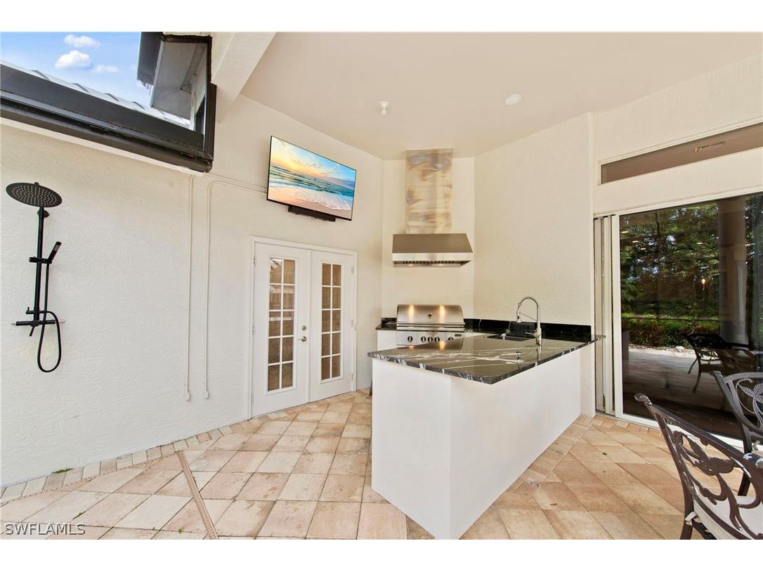 9235 The Lane Naples FL 34109 226011550 image35